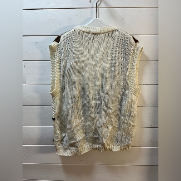 HAND-KNITTED FLORAL VEST – SIZE 24W (VINTAGE) - Picture 4 of 7